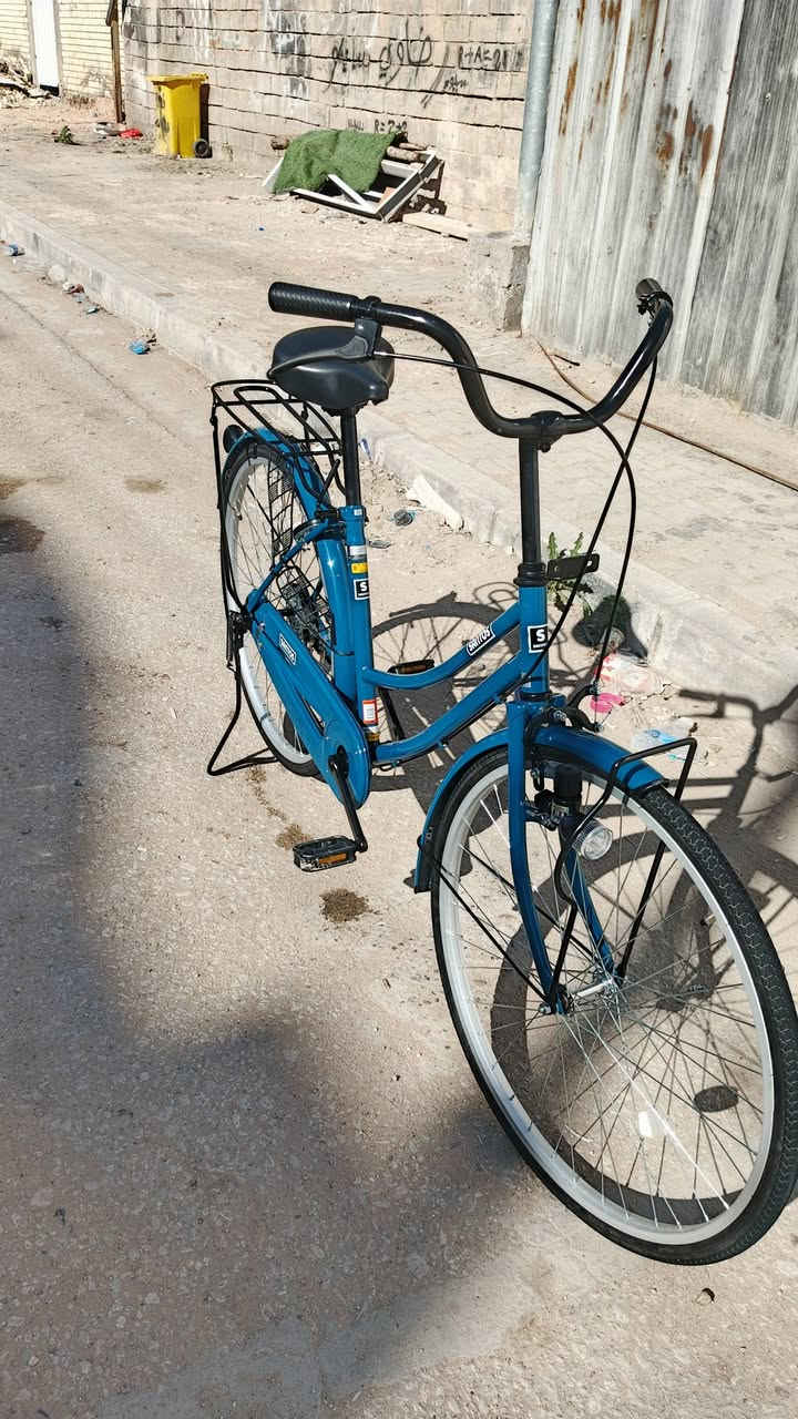 سلام عليكم 
باسكل للبيع 
حجم 26
وياله موس
موديل 2019
كله ختومات
ياباني شرط
شخط مابي
تجي تفحص
شركه سانتوس 
لون مرغوب تركوازي
السعر 150وبي مجال حك جيه
المكان النجف الأشرف 
حي الجامعه التواصل***********
