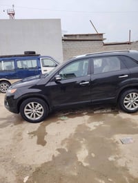 ٢٠١١ • ٣٥٠٠ • رقم بابل