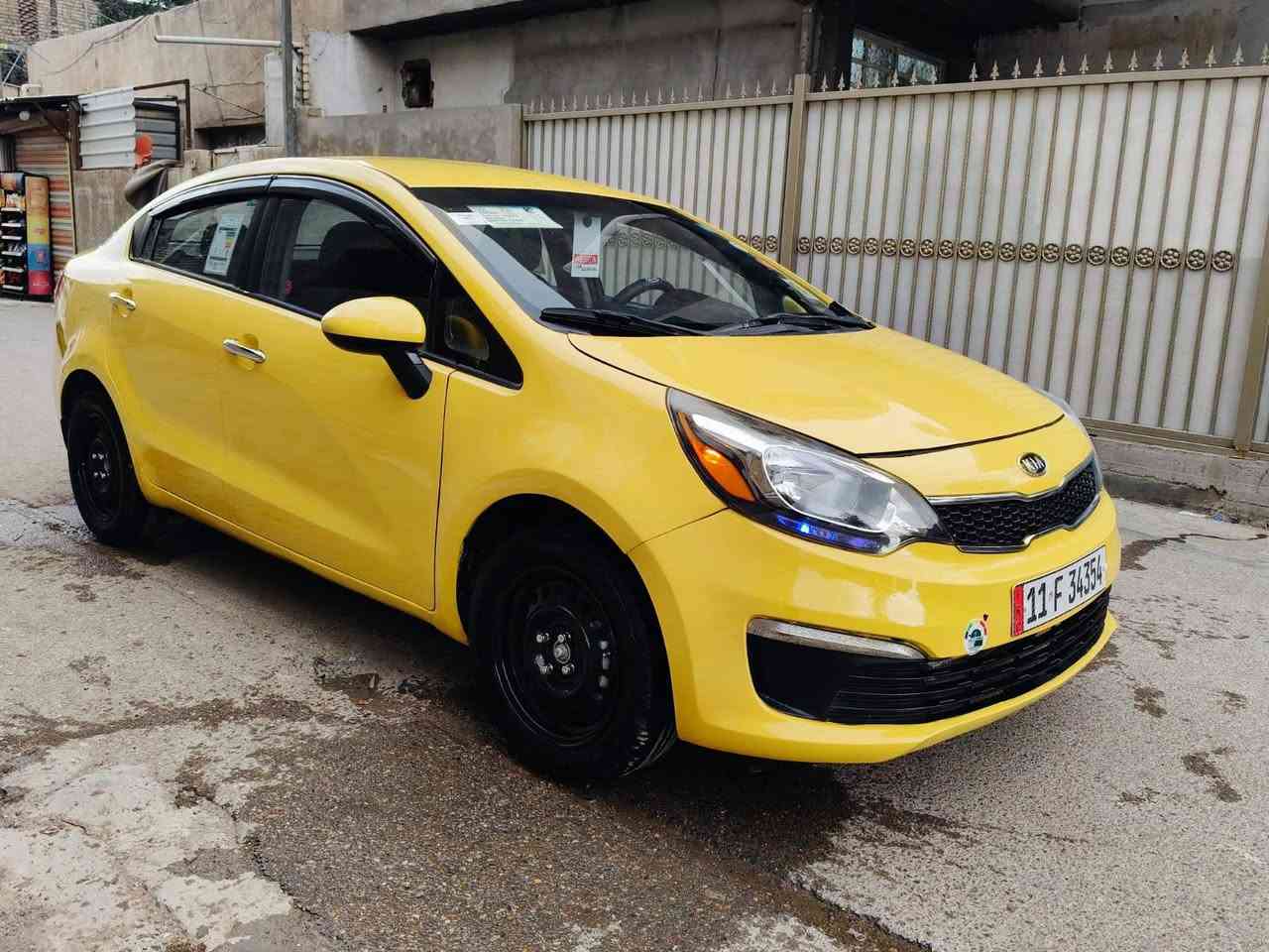 كيا ريو 2015 وارد امريكي السعر 80 بها مجال حادثها دعاميه اماميه مكينه كير جده السياره جاهزه الى نقص ما بيها تخم تاير جديد حداديه جديده كهربائيات شغاله سياره باسمي رقم دولي بغداد السنويه 31 العنوان بغداد البلديات رقم الهاتف***********
