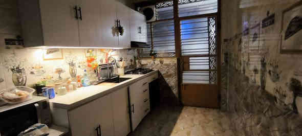 كاونتر للبيع قياس 240 سم مع الملحق
النزال 63
خشب بلايوود مضاد الرطوبة
سنك شلال 5 دكم مع السلات
مرمر صناعي عالي الكثافة
ضوء ليد على طول الملحق 
مكان طباخ 60*60
مكان فرن 60*60
البيع بدون الطباخ والفرن
السعر 500 وبيه مجال
المكان بغداد
***********
 يوجد واتساب
