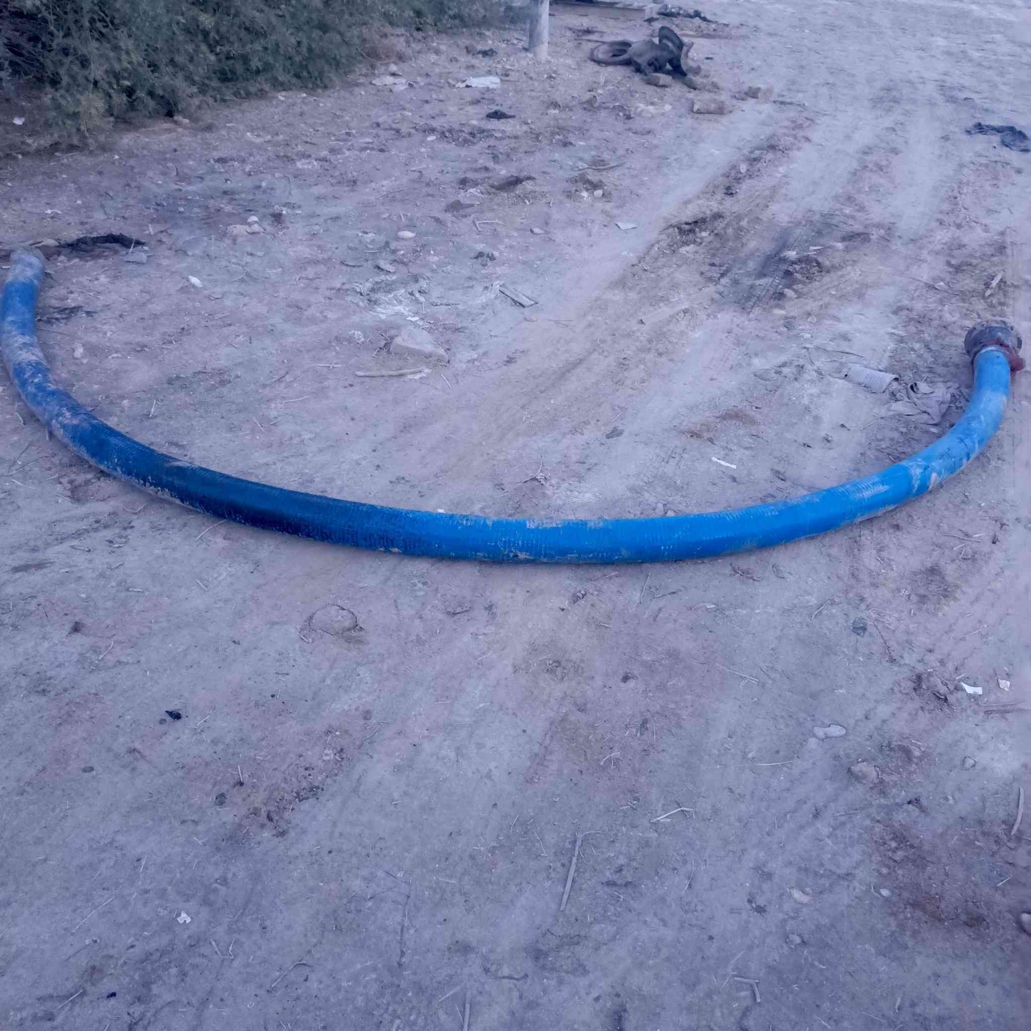 السلام عليكم ماطور للبيع ابو 5  الخنزيره 4ب 4النوعيه انيل مع صونده وياه 6 متر شرط الشغل المكان  ناصرية قضاء قلعه سكر السعر ب ١٧٥  وبيه مجال قليل  ***********
