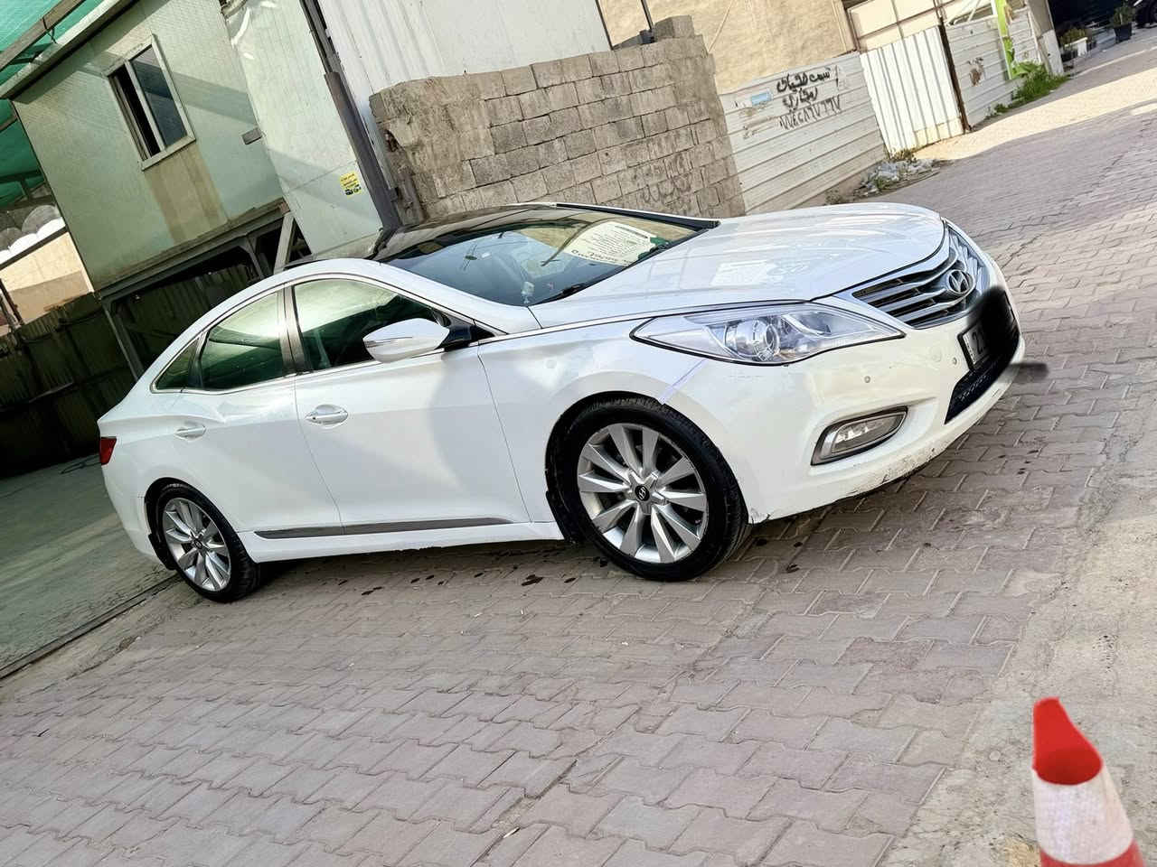 هونداي ازيرا 2013 خليجي ابيض بيع او مراوس حسب قناعة
ماشية 200 الف وقابل للزيادة

رقم سليمانية مميز تحويل مباشر

محرك 6 المرغوب ما مفتوح شرط 

بيها  باب خلف صدر صبغ وربع جملغ مكفول دواخل يرباك وكلشي عل فحص

سياره فول و1 على 1 vip  تبريد وتدفئة بالكشنات 

بصمه ابواب بصمه تشغيل بصمه بالصندوق 

بنوراما 

حساسات امامي خلفي 

لايتات زنون 

برده خلفيه كهرباء

برده على ابواب الخلف 

المرايه الداخليه تعتيم 

اناره بالدشبول 

اشاره ترحيب عند الاقتراب من السياره 

اشاير بالمري 

مانع انزلاق 

الاناره الداخليه لد 

الكشنات الاماميه تحكم كهربائي 

مراية قلاب

الجامات الاماميه اوتو 

تحكم كامل بالستيرن 

مثبت سرعه

ارضيه مغلفه  

قطعتين تبريد

صدر وحدادية جديد

منظومة تبريد جديدة

تخم تاير حديد هانكوك

مكان السياره بغداد

وللاتصال ***********
