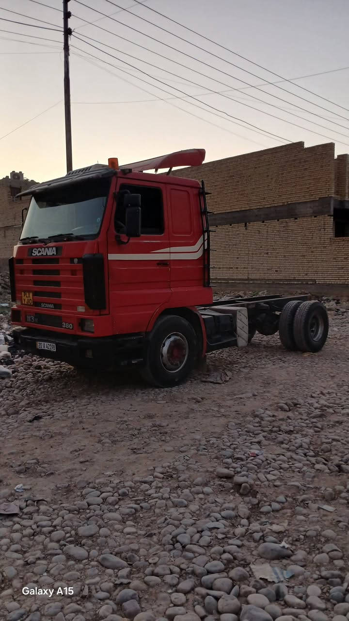 سكانيه بطه موديل 95راس تريله فلات مكينه 113كير4\4 هاتف ***********
