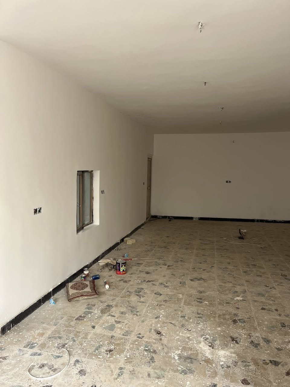 سلام عليكم صباغ متفرغ اطلع جميع المحافظات اسعار مناسبه جدن المهندسين تفضلو يوميه قطعيه اطلع رقم *********** رقمي واتساب ***********
