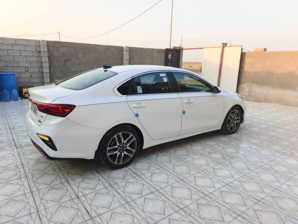 فورتي موديل 2019 رقم بغداد حره تحويل ثاني يوم سنويه مجدده ال 28 وارد أمريكي بيه بنيد مبدل وصبغ قليل بل جاملغ الامامي والباقي كفاله عامه سياره جاهزه من كلشي مكينه شرط ما مفتوح حداديه وكير وتبريد تخم تايرات جديد كير At المرغوب 6نمر سياره فول الموصفات واحد على واحد بصمه تشغيل بصمه ابواب مرايات شفط كشن كهربائي كامره شاره بل مرايه شاشه كبيره دسك خلفي وأمامي بيه هواي موصفات سياره جاهزه مال جناي ماشيه 75 الف حقيقي مكان سياره ناصريه سعر 127 وبيه مجال قليل رقم الهاتف *********** انه مكلف بل نشر خابر
