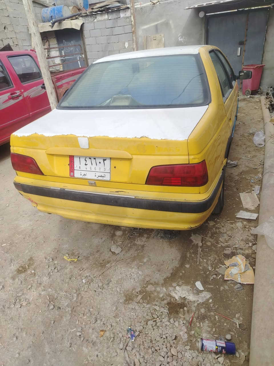 السلام عليكم بيجو بارص لل بيع سياره حداديه اماميه كلها ذابها عامه فقط حداده وره رادلها سنويه 27تتهي مديل 2012 مكينه بيها تبخير بدايه كير نعمه من الله رايدها 18وبيها مجال قليل مكاني البصره كرمه علي متواجد واتساب فقط ***********
