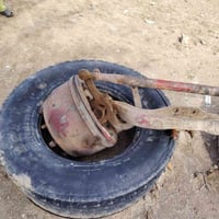 البيع مقدم بردين  10طن نضيف البيع قاعده سبيرات العدد 2 وحده منهن 8طن و...