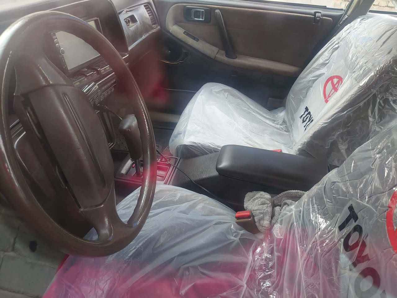 السلام عليكم هارتوب للبيع طرف ثالث مكينه ٢٥٠٠ سياره مكفوله لا تنقيص ولا تبخير ولا خياس الكشر شوفت العين رقمهه ديالى موديل ٩١ مكاني واسط الصويره السعر ٣٠ وبيهه مجال للستفسار اتصال ع الرقم ***********
