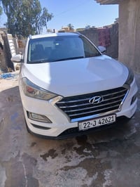 توسان خليجي موديل2019لكاصد كلشي موضح بل صونار السعر163عنوان بغداد 0781...