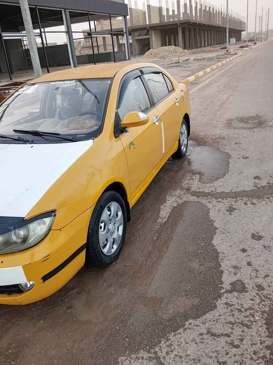 يالله سلام عليكم سياره ليفان موديل 20/11 سياره حلوه وكاعده كير ومحرك كورله كير عادي رقم بغداد عليه هيه وقرامات مكاني واسط ناحيت تاج الدين اي ستفسار ع رقم تالي ‏‪***********‬‏
