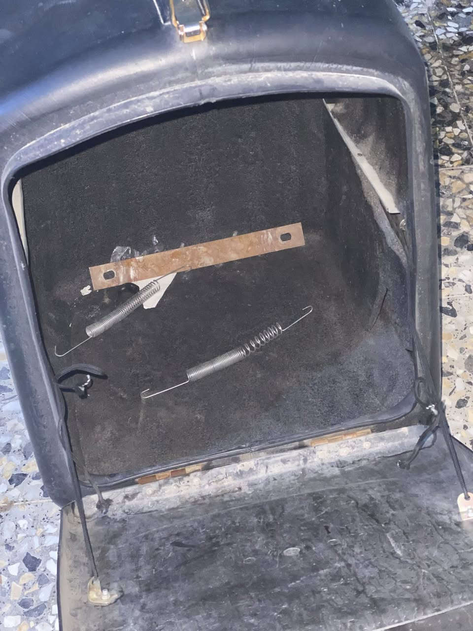 صندوك للبيع مكاني نجف حي ميسان سعر ٢٥
واتساب مفتوح
***********
