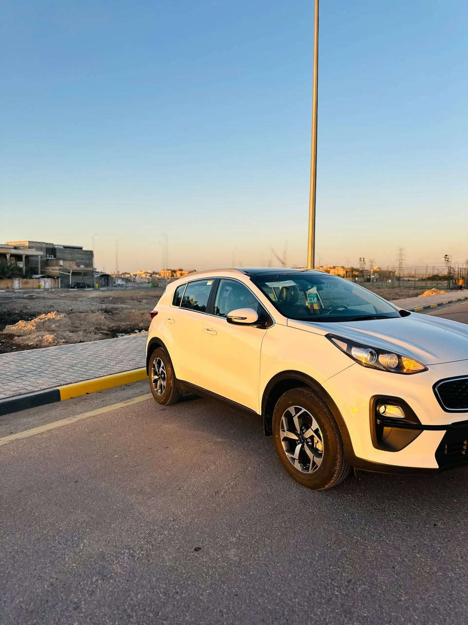 السلام عليكم 
كيا سبورتج
موديل 2021
خليجي 
كفالة عامة
ضربة صبغ تبديل بارد
مكينة كير حدادة تخم تاير كلهة مكفولة
رقم شمالي اربيل رقم دولي جديد 
سنوية بعدهة ما منتهية
مواصفات
بنراما 
شاشة كبيرة
مود قيادة
حساس خلفي
كامرة خلفية
اشارة بالمري
ماشية 77 الف كيلو 
العنوان البصرة الطويسة
ه/***********
ملاحظه،
مكلف بلنشر تصل بارقم الموجود
