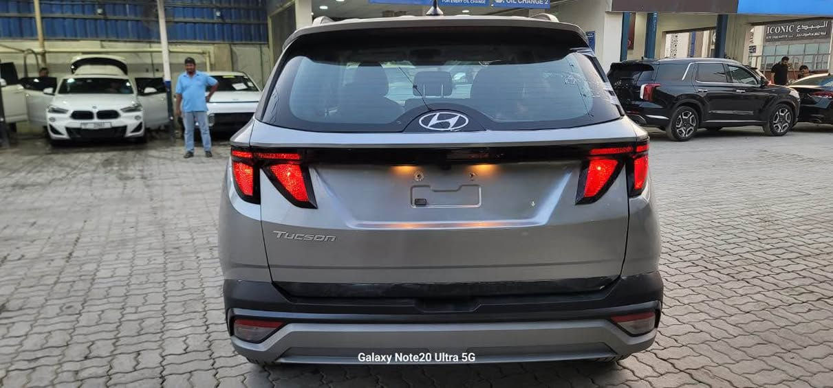 هونداي توسان 2025 تبديل باب خلفي 
ارباك دشبول ودركة سليم بجم سليم

حاليا مشحون من الامارات للعراق 
توصل خلال خمسة ايام 
ترهم على كتاب الشهداء وحرة

السعر واصل سفوان البصرة140 

ترهم حره 

ترهم شهداء 

حجز عربون
***********

كروب الواتساب نشر يومي ✅

https://chat.whatsapp.com/LsJaevcC78yIt7NJegKjQD Singapore
