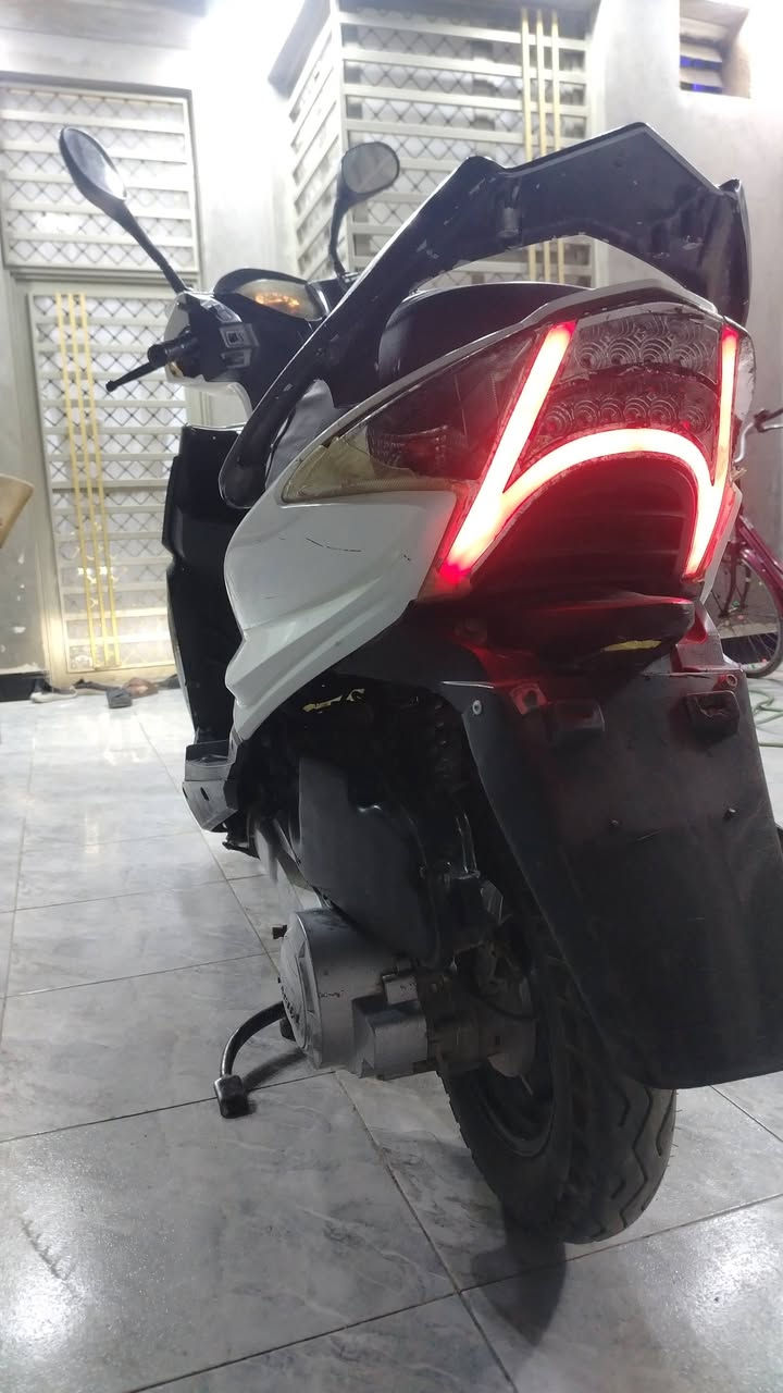 السلام عليكم
دراجة جديدة للبيع جاهزة ما بيها اي نقص مكينة جديدة ما مفتوح بيها برغي موديل ٢٣
السعر ٤٥٠
الرقم *********** _ ***********
