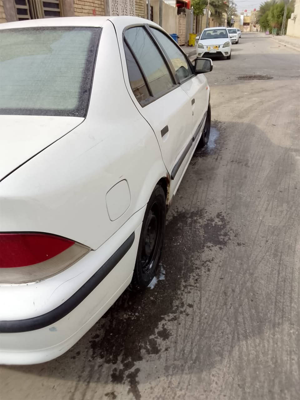 السلام عليكم 
سمند 2010
مشروع وطني الشهر 6يله تصقط سنويتها بيها جاملغ عكس سائق مبدل
مكينه كير تبريد كله جديد حداديه 
سعر 37 وبيها مجال مكان سياره كربلاء 
***********
