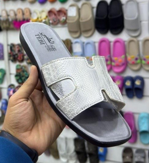 البيع جمله فقط👉👉👉👉
العنوان الشورجة الرصافي خلف عمارة الرصافي عمارة البلداوي
https://wa.me/9647702573090
شحاطه نسائي افلات
33 الف الدرزن التوصيل مجاني
الكارتون 3درزن ب99 الف
 القياس  37.42


**إذا كنت صاحب هذا الإعلان وتريد حذفه لأي سبب، رجاءا أرسل رسالة إلى الدعم الفني**