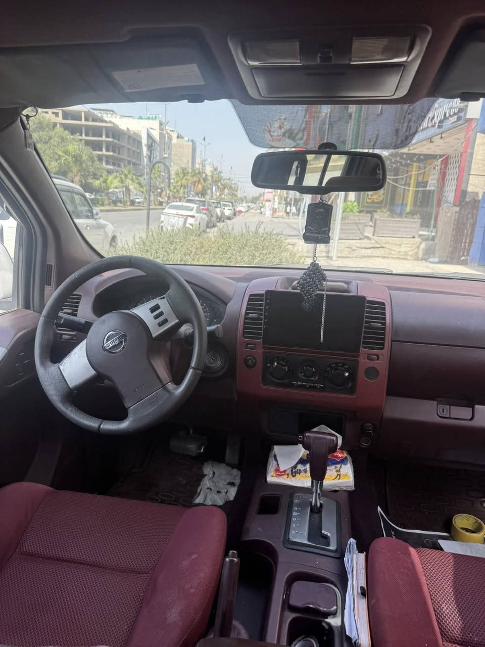 السلام عليكم للبيع نيسان نيفارا  2010 كير ومحرك لا تنقيص ولا تبخير  كهربائيات. تبريد تدفئه 
بيها ملاحظات السياره 
98 ورقه.  ***********
