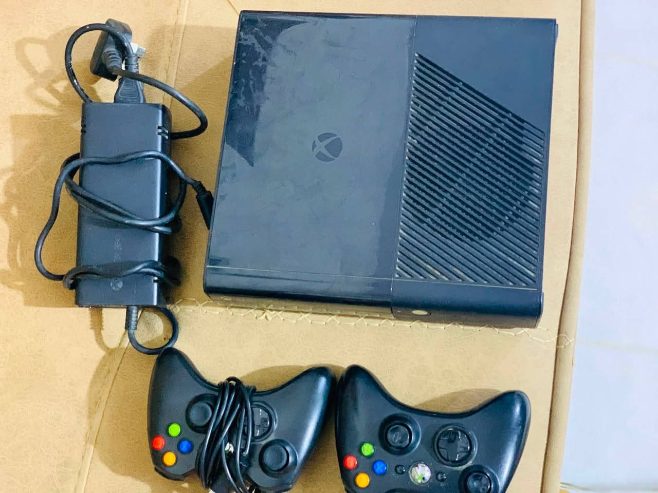 للبيع بلي اكس بوكس ٣٦٠ السعر 150بي مجال حك الجيه


**إذا كنت صاحب هذا الإعلان وتريد حذفه لأي سبب، رجاءا أرسل رسالة إلى الدعم الفني**