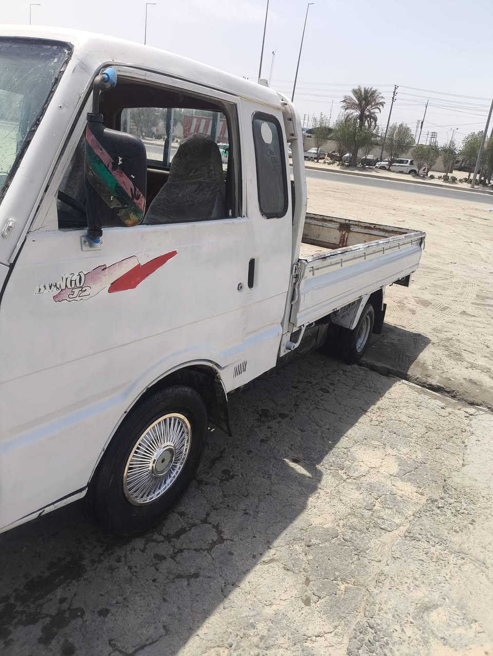 سلام عليكم كيه بنگو قديم 
كير محرك شاصي اصوليات كفاله
رقم بصره 
مكان السياره بصره السعر 43 

***********
