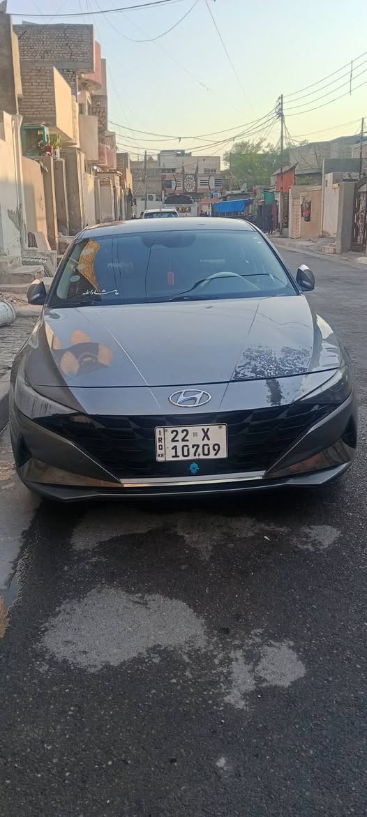 السلام عليكم النترا 2023 وارد امريكي الضرر بيها جاملغ وبنيد كير ومكينة مكفول الرادارات مكفولة ماعدا الفتحة السعر 130 رقم صاحب السيارة  *********** اخوان السيارة مال صديقي اني مكلف بالنشر
