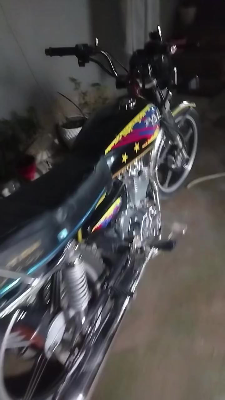 ماطور بارت ٢٠٠ سوري مديل ١٩
منفيس اصلي مكينه بشرط لاحرق ولا دخان
كهرباء كامل كزوز كاتم تايرات جدد
سعر ٥٠٠ الف


**إذا كنت صاحب هذا الإعلان وتريد حذفه لأي سبب، رجاءا أرسل رسالة إلى الدعم الفني**