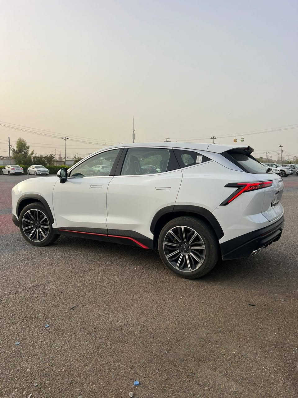 مودیل 2025 , العداد 27000 km , رقم دهوك باسمي ، مكاني موصل ،  فول مواصفاتluxury , ضمان 6 سنوات
رقم الهاتف ***********

السعر $ 170
