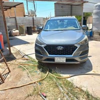 توسان موديل ٢٠٢١ امريكي ضرر مبدل بنيد نفس الون سياره جديده وجاهزه ماشي...
