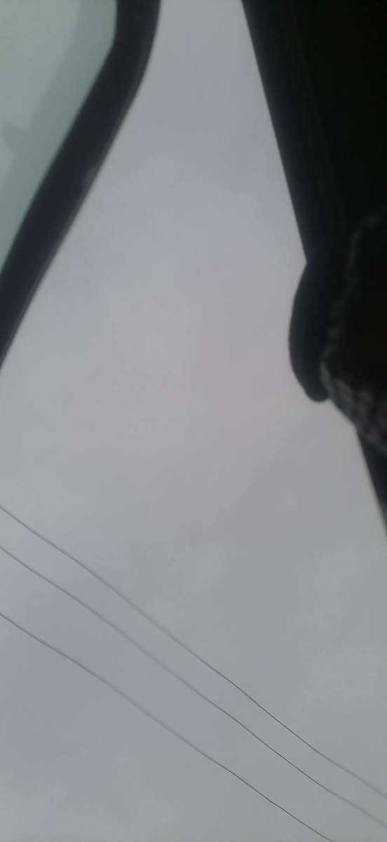 دار للبيع في منطقة الرشيدة  تبعد عن الحولي ٣٠٠ متر خلف اسواق زاد الخير تتكون من خمس غرف نوم ملحقاتها  طابقين دبل فاليوم المساحة ٣٠٠ متر الاتصال على الرقم ***********
