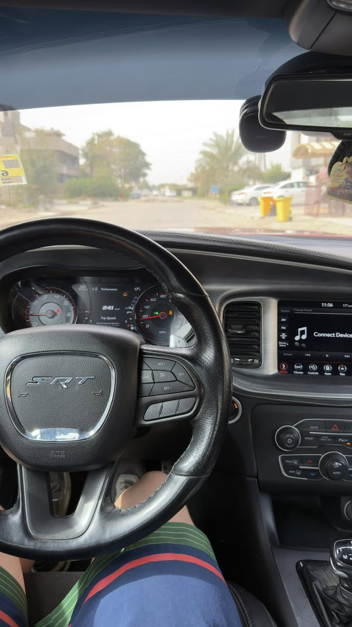 السلام عليكم رمضان كريم
دودج تشارجر 2021 دايتونا 
وارد امريكي ضربتها جاملغ وبنيد بنيد تعديل جاملغ تبديل بدون شواصي بدون لغود ايرباك ستيرن ودشبول طاك 

السياره ماشية 110الف كيلومتر 87الف منها بامريكا هنا ممشت 20 الف وضع المكينة و ضغط الزيت و تنميرات الكير مثاليات و ولا غلطة ماشاءالله ناعمة كلش وهادئة و ترايها يونس 

مواصفاتها 
داخل كنتاره ومخمل و دشبول جلد يدوي و مختمة دايتونا بكل مكان 

الكشنات الامامية كهرباء تدفئة وتبريد و تحكمات و مساج والخلفيات تدفئة
 
واكيد شاشة 8.4 و كامرة خلفية و حساسات خلفية 

و انظمة قيادة هواي بيها وتحكمات بالكير وبالمكينة وبالسسبنشن سستم ( سوبر تراك باك كونترول ) ولانج كونترول 

ولان السياره دايتونا تجي شوتة رياضية مفتوحة مال هيلكات و بوبات الاكزوست مال هيلكات و الدبات الخلفية اكيد دبات سود مال اس ار تي وكله بلادي 

عليها تفريغ وبرمجة سيفتي من البطل مصطفى ايكل
 
رقمها اربيل باسمي بنفس الاسبوع نحول 
مكانها بغداد الكرخ 

267$ وبيها مجال اكيد

واذا شفتها غاليه اخذلك ارتي عمية بيضة ب 230🥰


**إذا كنت صاحب هذا الإعلان وتريد حذفه لأي سبب، رجاءا أرسل رسالة إلى الدعم الفني**