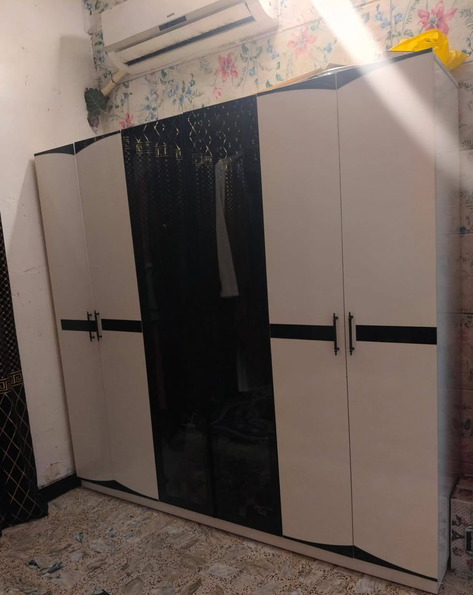 غرفة نوم تركية مال شخصين للبيع مستخدمة قليل ***********
