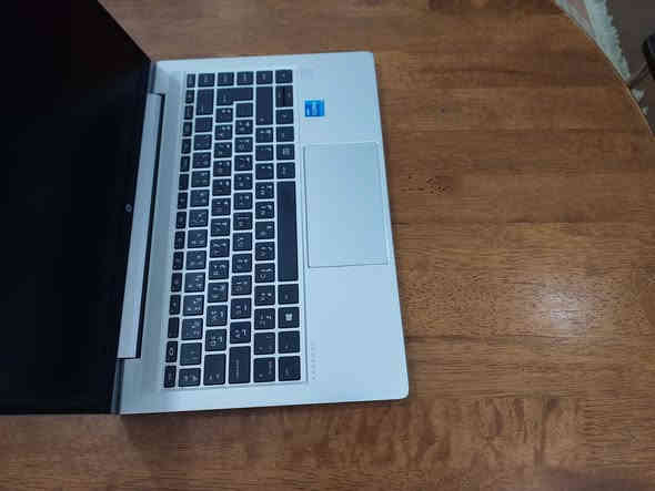 السلام عليكم ..رام 16  معالج جيل 11 كور 5  هارد SSD 512 ب 275   الف للاستفسار *********** او *********** (واتس)
