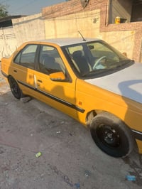 بيجو جي لكس موديل ٢٠١٠ابسمي مصفره ولا ربع عليه نظافه٨٠/١٠٠مكينه كير شو...