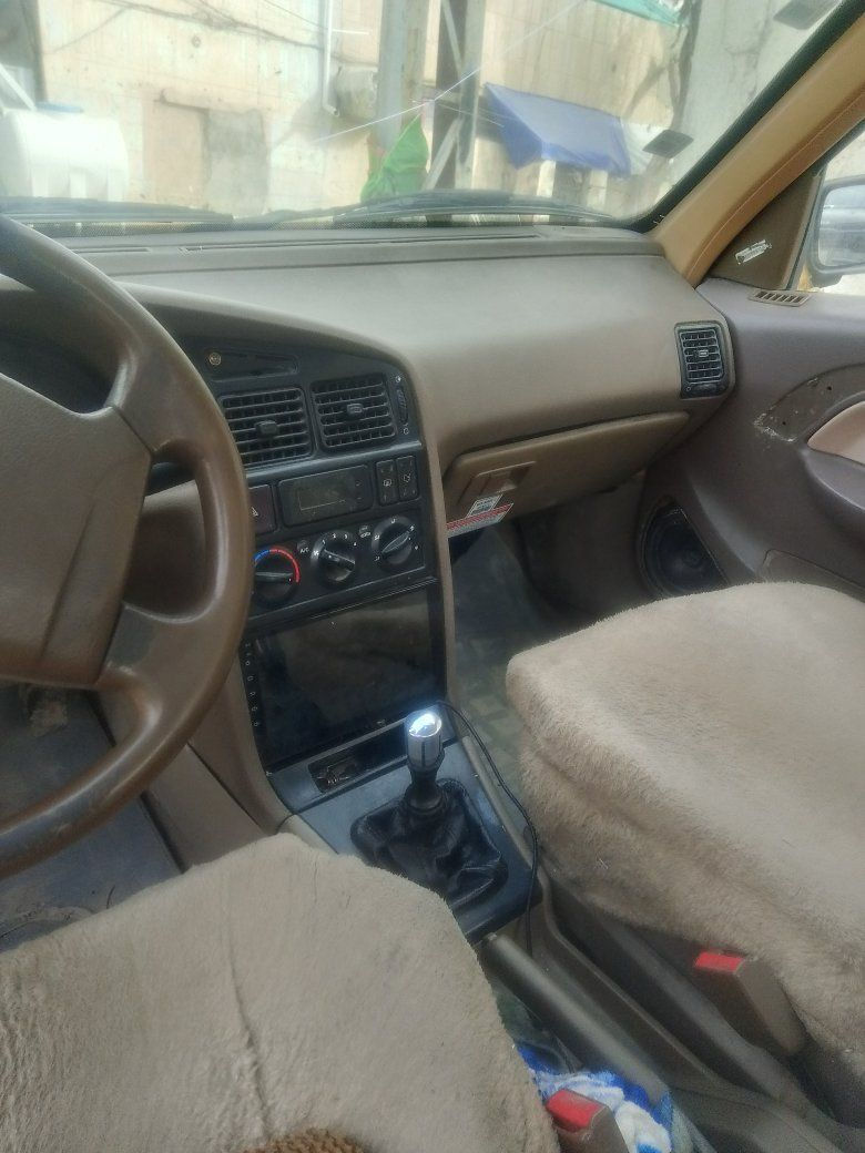 بيجو لميس  موديل 2015 صاحبها مسافر ومااندله وين مكفوله كفاله من كلشي لاضربه ولاصبغ كله شغاله مراوس فتون رقم الماني بس كون نضيفه موصليه عليها غمات كلشي جان فرق ماانطي راس براس مكاني بغداد***********
