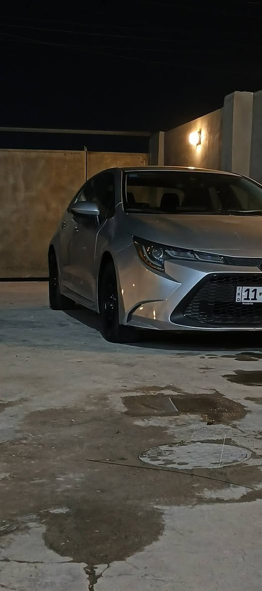 سلام عليكم..
كورلا موديل ٢٠٢٢ 
وارد امريكي هايبرد 
فئه LE يعني نص فول 
سياره ماشيه 150الف 
سياره بيها تبديل جاملغ خلفي بدون دواخل بدون ايرباك 
كير مكينه صدر كفاله 
السعر ١٤٥ وبيها مجال كلش بسيط 
رقمي للاستفسار ***********
