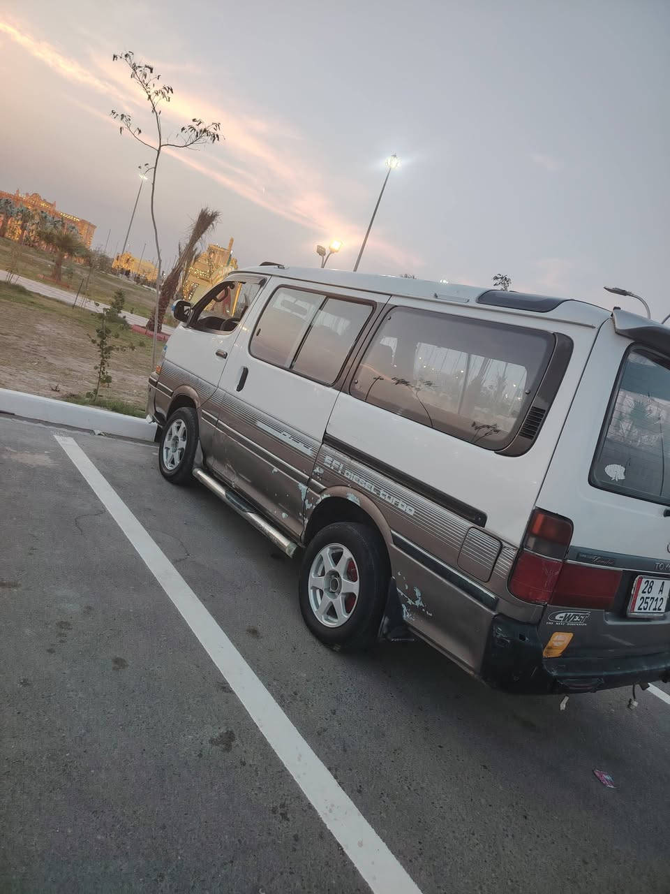 هايس للبيع موديل 91رقم اجره نجف دولي العنوان بصره مكينه كير فيفيتي اوتوماتيك كفالة صبغ ضربه باب عكس سنوية جديدة السعر 48اتصل على ***********
