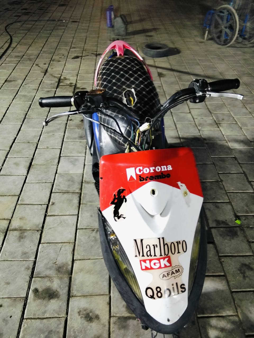 السلام عليكم دراجه ماس عدله سلف وهندر شلعه معدل للبيع سعر 350
***********
