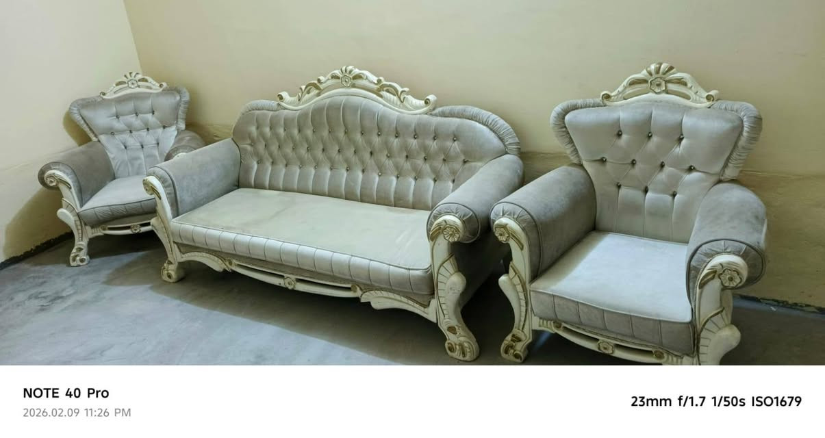 تخم قنفات ملكي 10 مقاعد نضيف جدا وجهين سعر450بيه مجال عنوان كربلاء حي المعلمين


**إذا كنت صاحب هذا الإعلان وتريد حذفه لأي سبب، رجاءا أرسل رسالة إلى الدعم الفني**