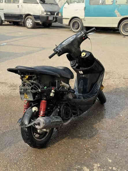 ثعلب بيع او مراوس ٥٨ كور بصمه كابريتر قفاز كلجات رياضي دراجه نكره بس كابريتر يرادله تنضيف لان يكطع سعر 325 وبيه مجال مكان بياع الشرطه الخامسه موجود خاص او ***********
