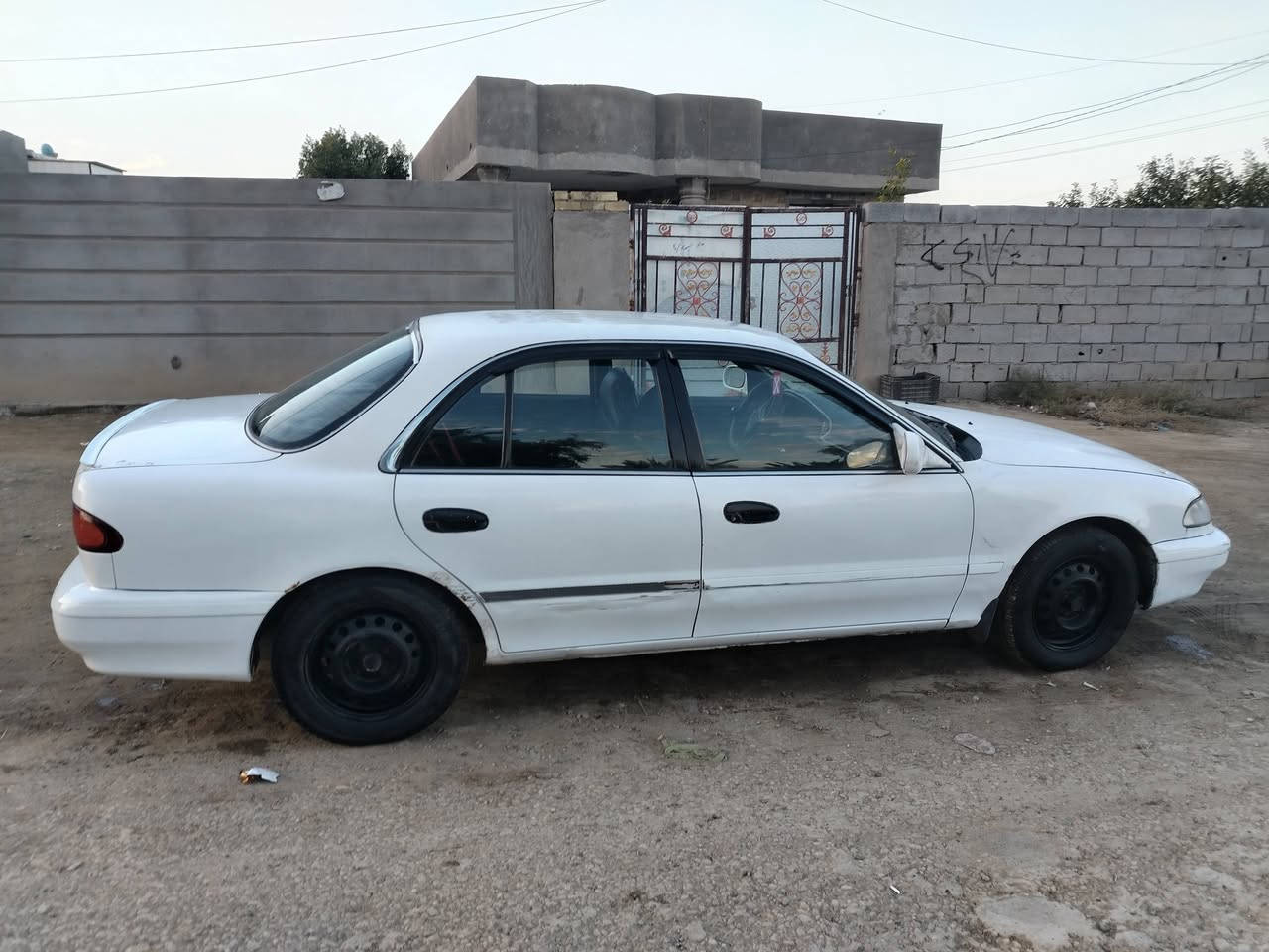 للبيع سوناتا تو 94رقم ديالى أنكليزي شرط التحويل...  مشروع وطني لل2029  (( كير اوتوماتيك ))
مكفوله من ضربه ولكص ول خياس ....
كهربائيات ع وضع شركه ولا ملعوب بيه... 
 دوشمه مدوشمه 
ويل كب 
تبريد  تدفئه نار  ..تخم تاير.... جديد بأيدي شاده  قبل يومين...كير ومكينه خير من الله...... بشرط فول
كهربائيات كله شغاله بلادي.... 
كامره HDأمامي خلفي
شرط لغود وتكم عله وضع الشركه مملعوب بيه....
كيجات كله شغاله حته ل بانزين هم يشتغل ..
نعومه ماشالله صاعد حديث 
سياره ما بيه كل عيب تخبل ول ياخذه  يترحملي..
شرط لاضربه  ولا كصه و لاخياس  ولا كلشي وين ميعجبك روح افحص  ...
صدر خلفي أمامي كله جيد ما ملعوب بي عشركه  نعومه صاعد حديث ... بشرط ترايك 200 
غرفتها جديده ...دواخلها مثل كشنات شركه جدد  ... ..مسجلها فول......كيجات كلها شغاله...
 
مكان السياره واسط الصويره 
السعر 45بيها مجال قليل
رقم صاحب السيارة 
***********
