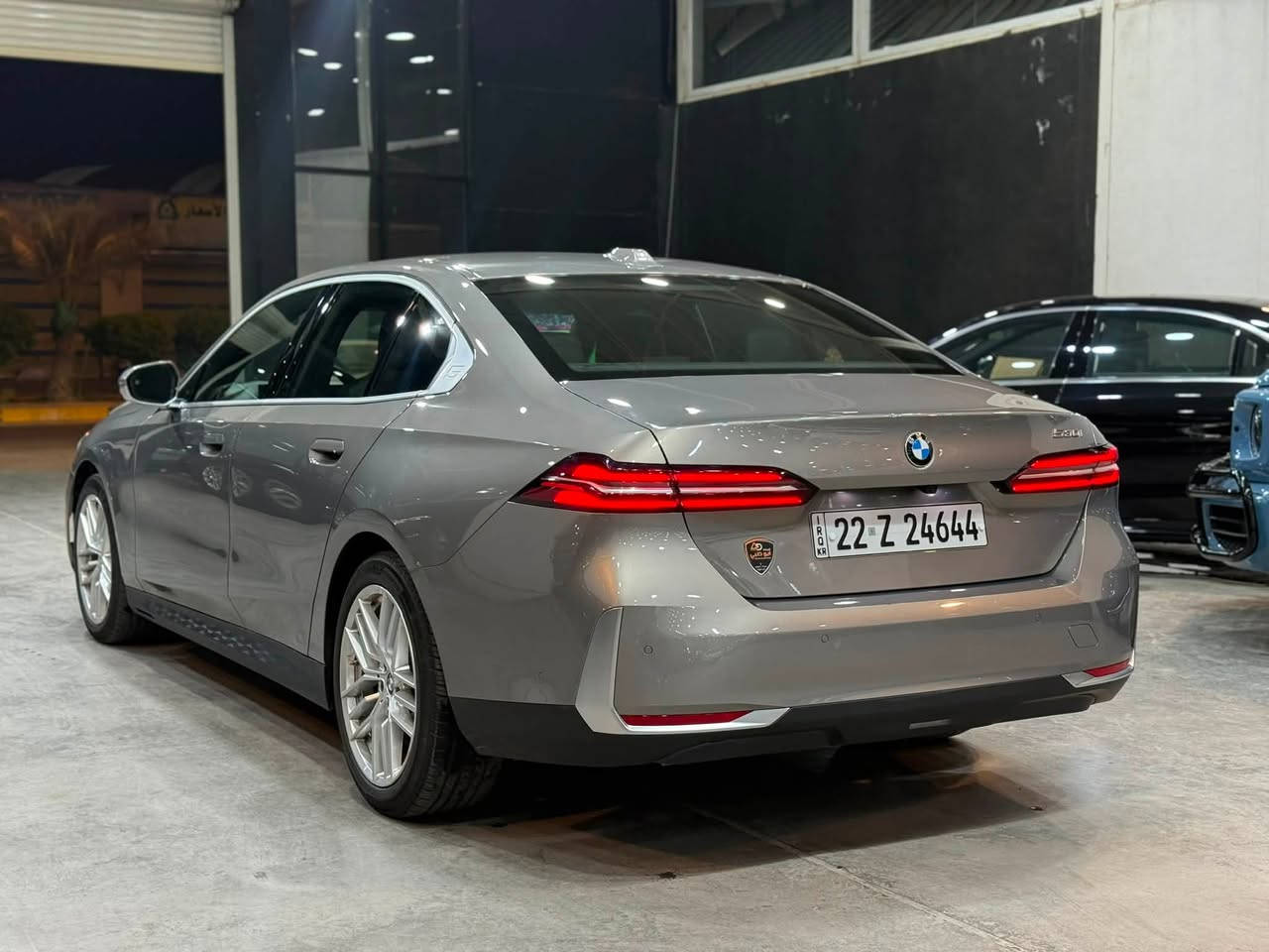 BMW/530i.🔥🔥
2024
40000mil
وارد امريكي/كلين 
📍بغداد معارض جكوك قرب بوابة بغداد الكاظمية 
للتواصل :***********
