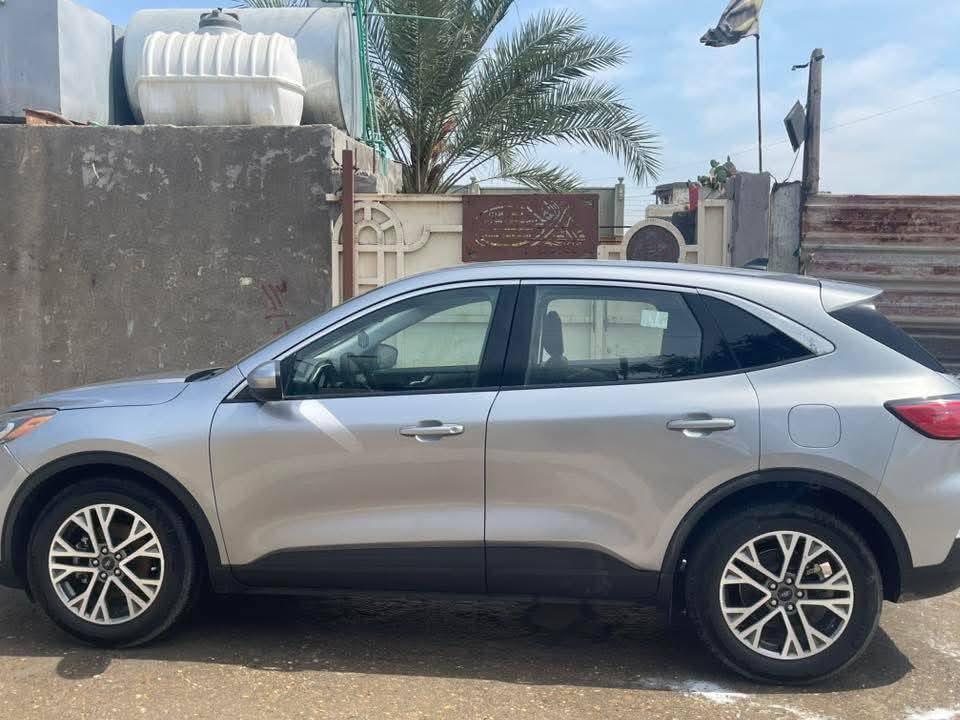 فورد اسكيب 2022
بيع مستعجل وبسعر مناسب 
للاستفسار *********** واتساب
