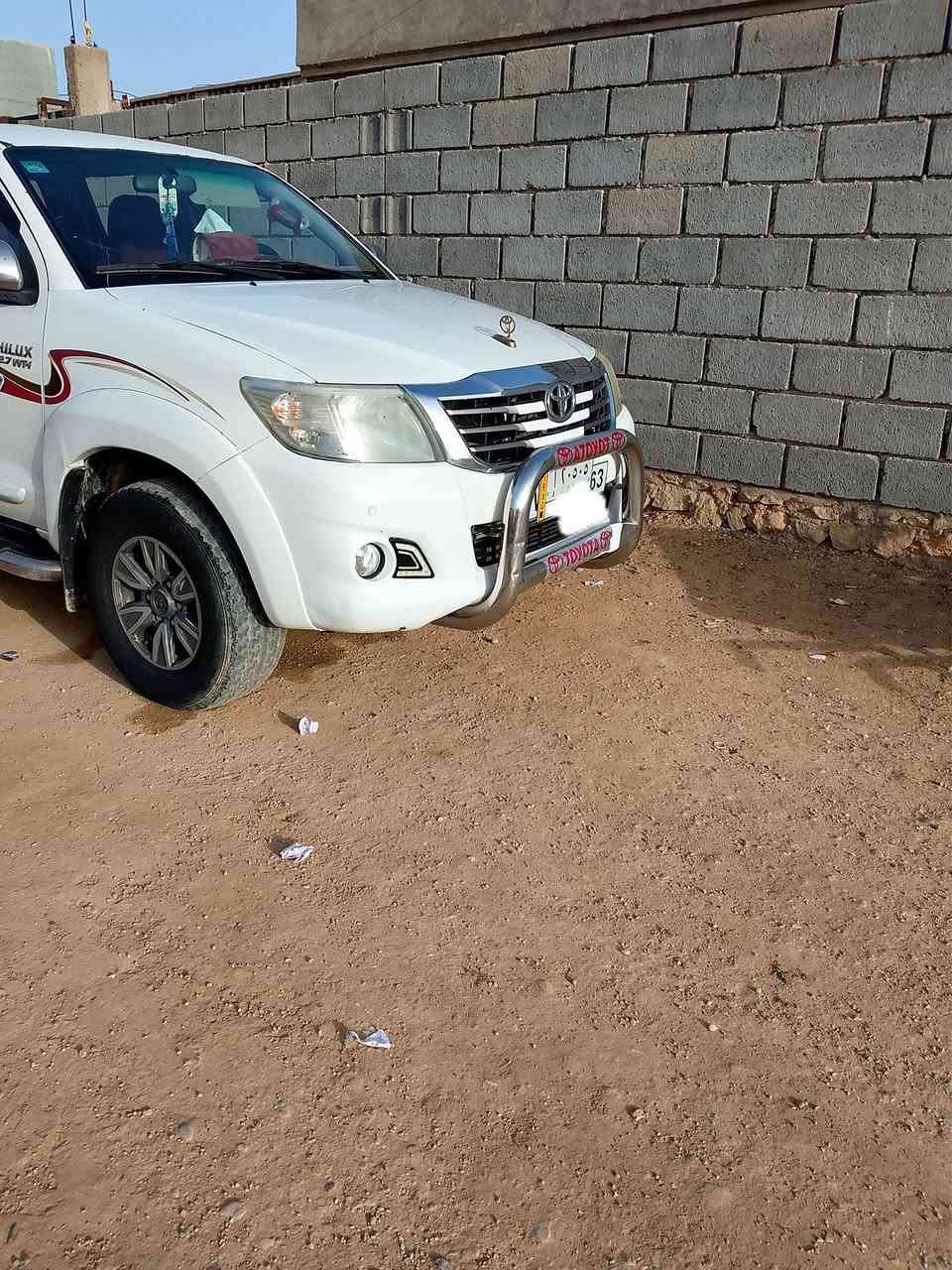 بيك اب تيوتا هايلوكس فور ويل كويتي2012 للبيع رقم واسط مشروع وطني بسمي تريد تحويل  تريد وكالة مكانه الانبار حديثه بروانه حي الشرطه  السعر 165$ورقه وبيه مجال لطيبين أي استفسار ***********
