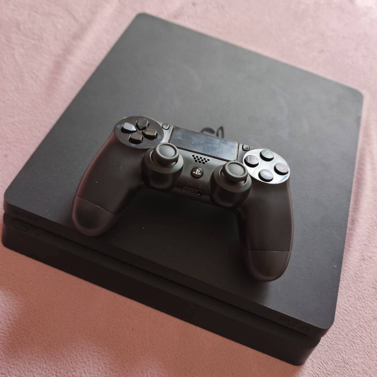 بلي فور سلم مهكر نظام9 مامفتوح ولا مصلح 
ويا جويستك وحده وملحقاته كاملة سعره300 
تواصل خاص
 
مكان، نجف/كوفة


**إذا كنت صاحب هذا الإعلان وتريد حذفه لأي سبب، رجاءا أرسل رسالة إلى الدعم الفني**