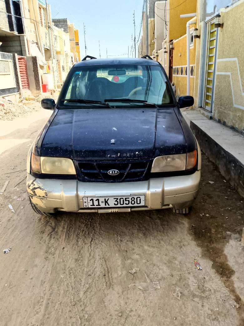 سبورتج ٢٠٠٠ محرك ٢٠٠٠ كير اوت تبريد .بدون صبغ السياره بأسمي العنوان بغداد رقم دولي السعر ٤٥ قفل ..موبايل ***********
