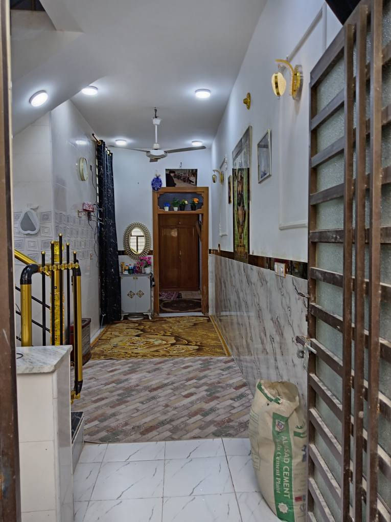 بيت لبيع ٥٥ متر بناء طابوك صب  نظيف كلش كامل من كلشي؛ العنوان مزارع نيسان مقابيل حي العسكرية قريب على شارع العام النجف, العراق


**إذا كنت صاحب هذا الإعلان وتريد حذفه لأي سبب، رجاءا أرسل رسالة إلى الدعم الفني**