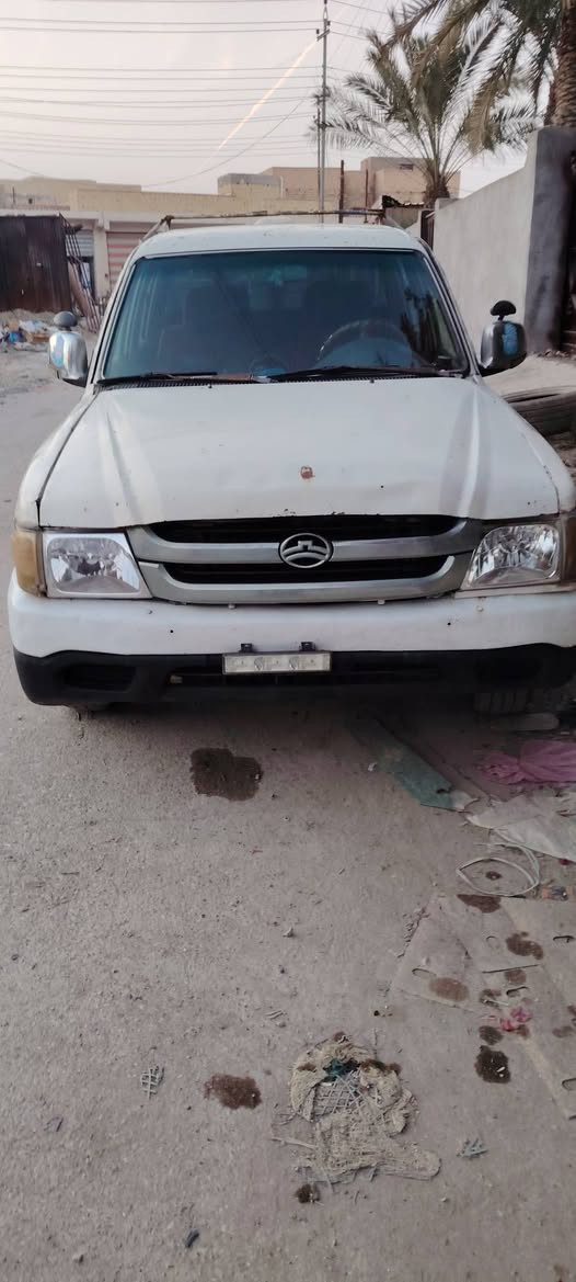 سياره دير 2009 مني فيس مكفوله من الخياس ولكص محرك وكير وكسن مكفولات كهربايات  شقاله سعر 22 ورقه وبيه مجال المكان الناصريه قضاء دوايه ***********
