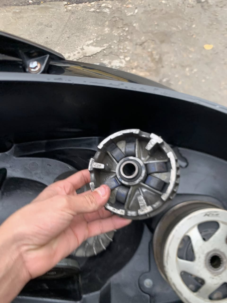 كلجات مال سكنس واحد يراضي كوسو كامل بنز وطاسه وسبرنكه رياضيه وكلج خلفي بلادي بسـﮧ بنز ماته تعبان شويه لمامي بلادي عنوان دوره شارع60


**إذا كنت صاحب هذا الإعلان وتريد حذفه لأي سبب، رجاءا أرسل رسالة إلى الدعم الفني**