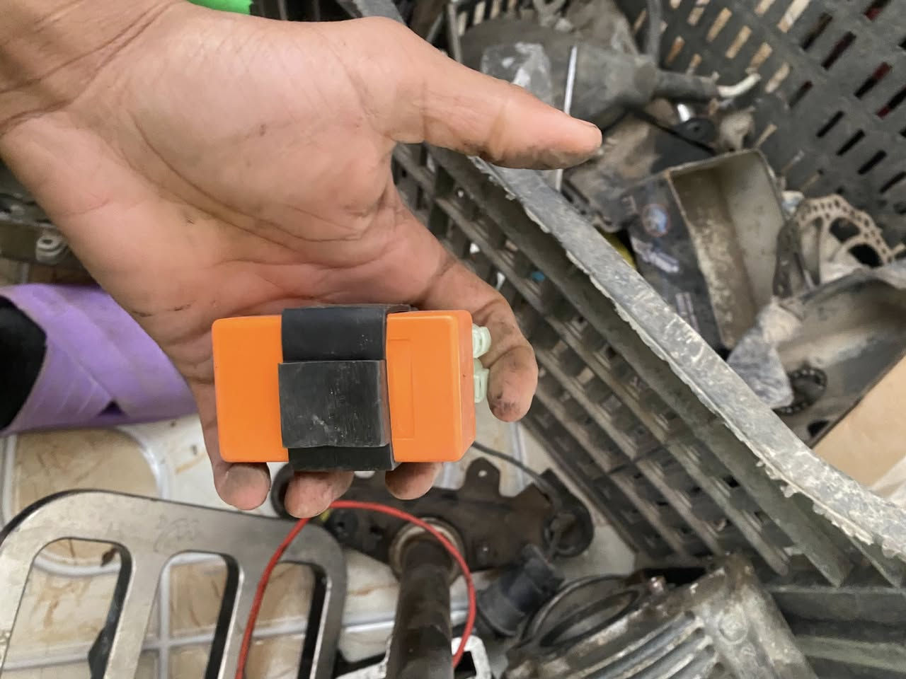 السلام عليكم غراض دراجات الغرض الي عجبك طكله صوره  اراسلني خاص او اتصل عل هذا الرقم ***********
