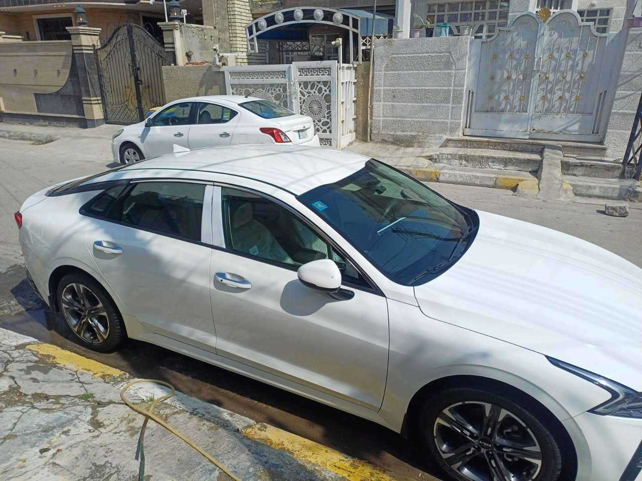 السلام عليكم
موديل 23 ماشية 53 ضمان الدولية 
تكحيل دعامية وبيه 3 رصعات اثر حصو 
33 مليون شهداء البياع ***********
