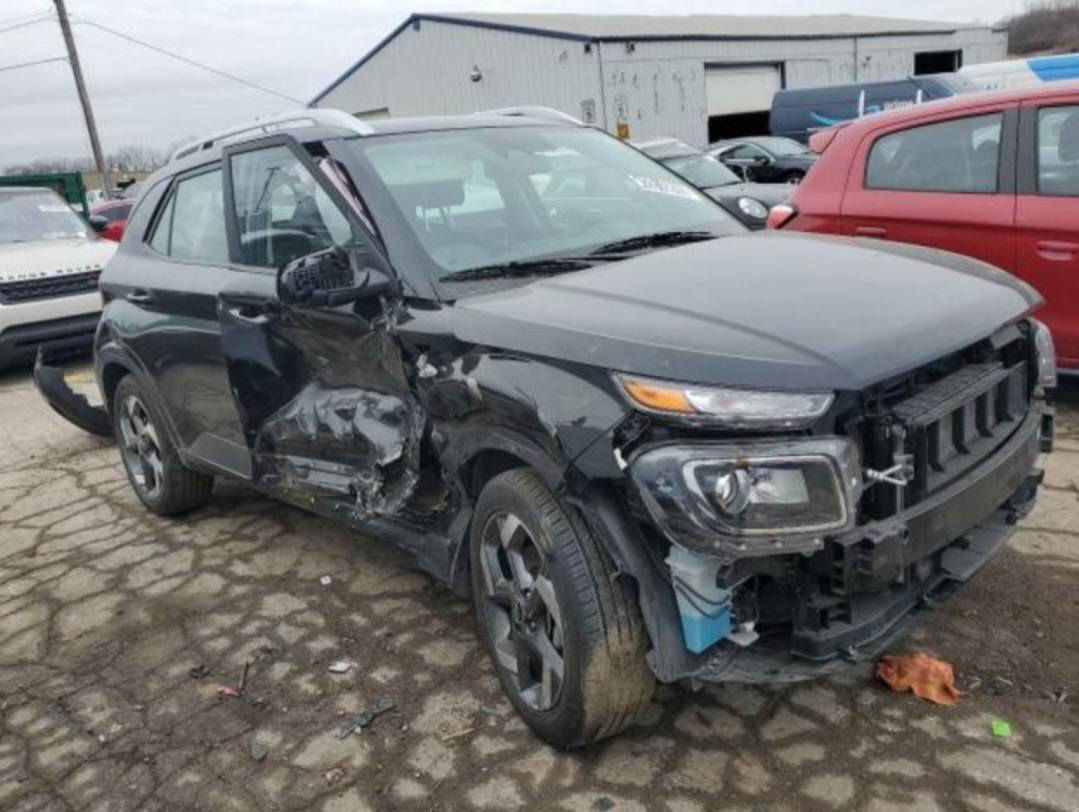 فينو 2024 فول مواصفات
حادث موضح بالصور 
بدون ايرباك
فول مواصفات
ماشيه 13
بغداد باسمي
مكاني بغداد
***********
السعر_ 150 قابل للتفاوض
السياره نظيفه جدا جدا
